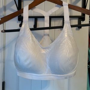 Victoria’s Secret Active Sports Bra